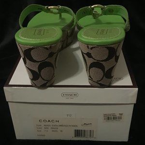 vintage coach signature wedge size 7.5